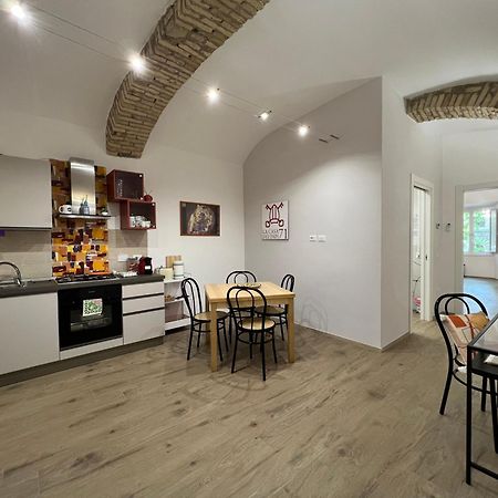 La Casa Dei Papi 71 Apartment Rome Exterior photo